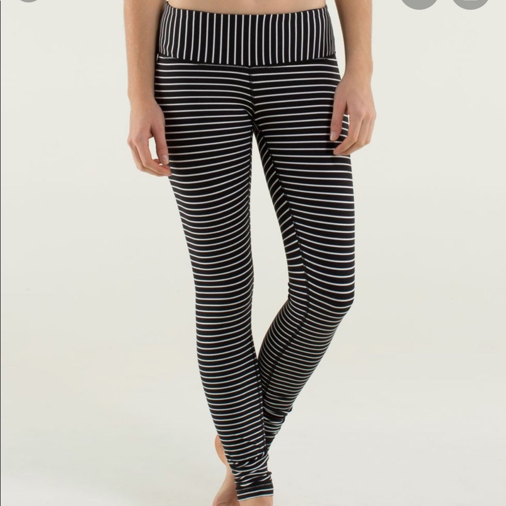 LULULEMON LEGGINGS